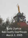 lady_justice_back_home (paul gerdes) statue 006 (65pct).jpg (118028 bytes)