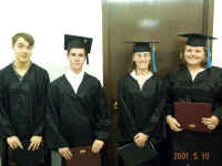 5269 Beeville Homeschool High School Graduates 2001.jpg (97285 bytes)