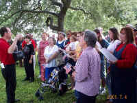 sBeeville TX  2001 July 4_9553.jpg (72996 bytes)