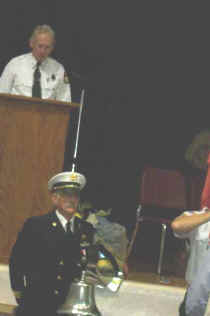 _Beeville Community Prayer Service 2001 09September 18 DCP_0838.jpg (10507 bytes)